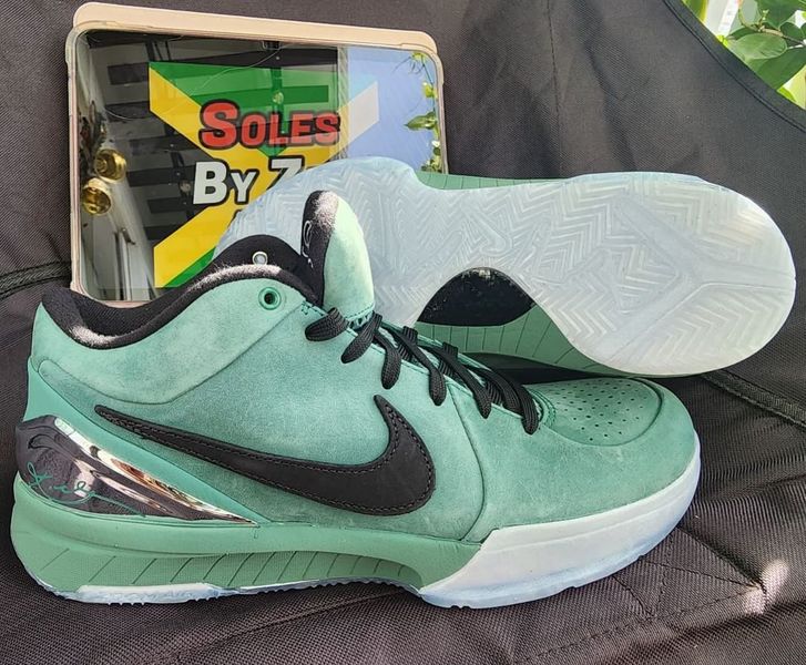 Girls sales kobe shoes